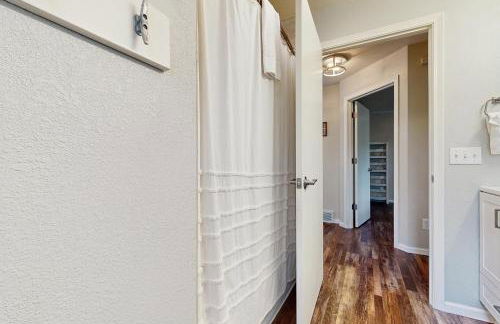 Rome Retreat- Steps from Beach & Golf - Foto 11