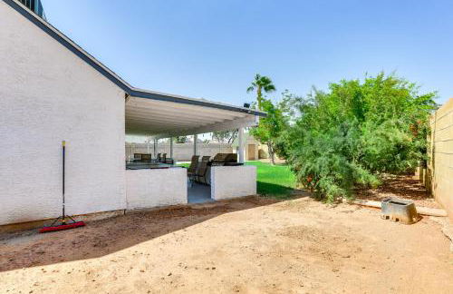 Pool, Basketball and BBQ! Glendale Group Getaway - Foto 28