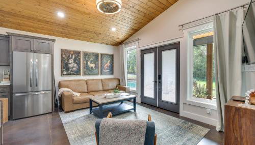 Waterfront Blue Spruce Small Home in Wildwood! - Foto 5