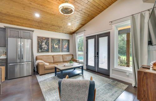 Waterfront Blue Spruce Small Home in Wildwood! - Foto 5