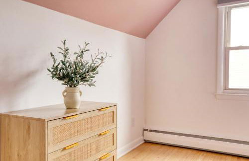 Fairfield Cottage -Top Rated Gem, Fire Pit, Near Beach, 90 Min to NYC - Foto 33