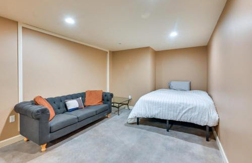 Monterey Home with Hot Tub, Pool and Game Room! - Foto 32