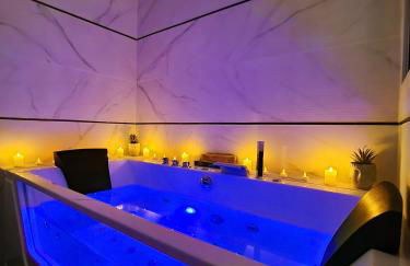 Fully renovated Chalet privatif suite romantique love balneo - Foto 21