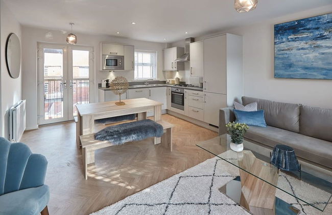 Host Stay Shipwrights - Photo 1