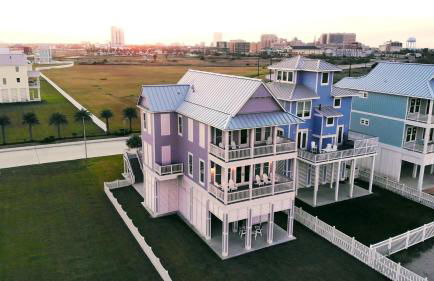 Skin and Bones by Ryson Vacation Rentals - Foto 16