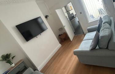 Book Me! Prime 2 BED House sleeps 6 Contractors - Foto 11