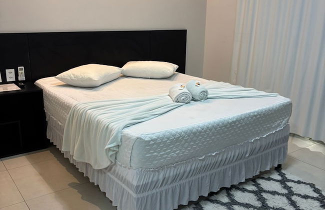 HOTEL QUATRO CORAÇÕES - Foto 1