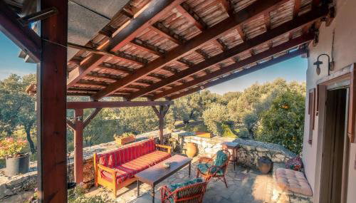 Rustic Retreat - Private Pool in Nature's Embrace - Foto 5