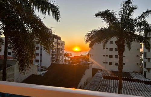 Apartamento área nobre da praia grande, vista para o mar, 3 suítes - Foto 20