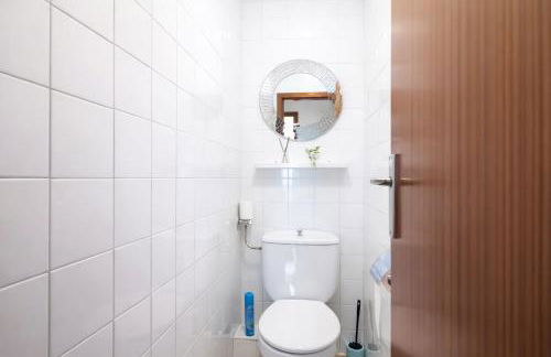 Isola Beachside Apartment - Foto 15