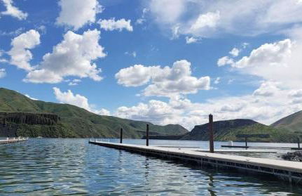 King Bed, Hot Tub, Near Downtown And Micron - Foto 39