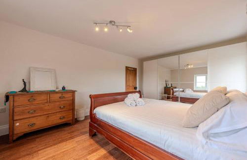 Charming Cottage Stunning Views - Pass the Keys - Foto 21