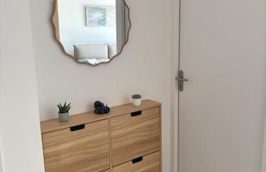 Very comfortable air-conditioned 2 rooms with direct beach access and a free parking - Foto 20