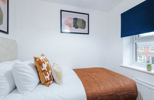 NEW! Presented by LTJ Prime Key Properties, Driveway Parking, Free WiFi - Foto 30