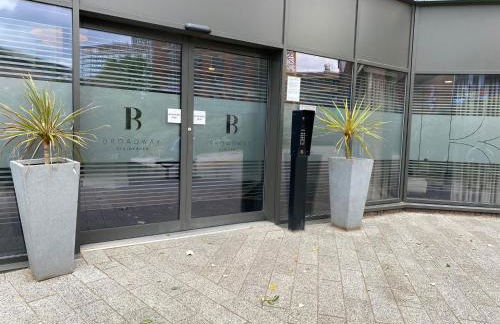 Broad St - 1 Bedroom - 1 Bathroom - Free Parking - Foto 15