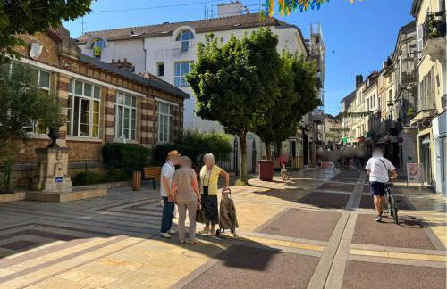 Le Cosy Lagny - Appartement Cosy avec balcon vue sur Marne - Foto 22