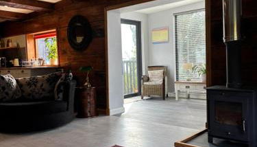 Cosy coastal hideaway with incredible sea views - Foto 2