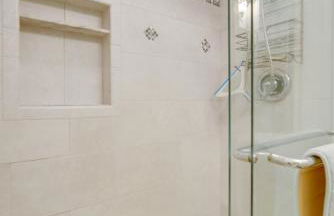 First-Floor Brigantine Condo Steps to Ocean! - Foto 13