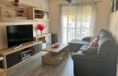 Adosado cerca de la playa y club de buceo con piscina en calabardina, Aguilas - Foto 1