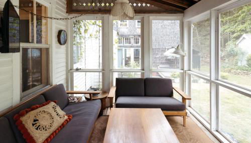 1850s Maine Farmhouse featured in Condé Nast Traveler with 11 Acres Near Water - Foto 4