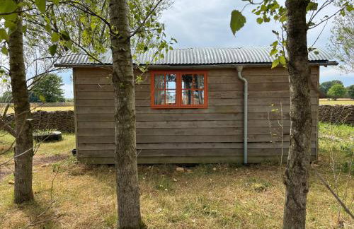 Secluded off grid Shepherd's Hut - Photo 3