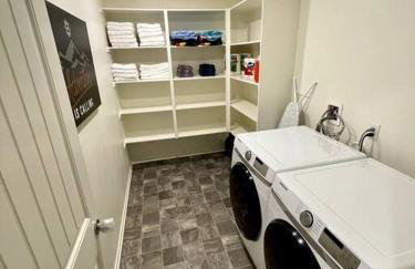 Spacious Modern Home in Sierra Lakes Fontana - Photo 26