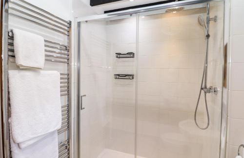 White Hart Stables - Photo 21