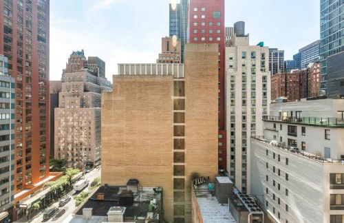 Midtown East 1BR w DM nr UN NYC-906 - Foto 4