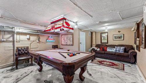 HOT TUB Firepit Pool Table Patio Cozy Downtown Denver - Foto 5