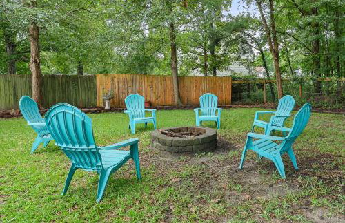 Low Country Gem with Heated Pool Games and Hot Tub - Photo 4