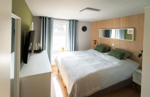 HOUSE 756 MAINZ - DESIGN-FERIENHAUS, 4 Schlafzimmer, 3 Bäder, SAUNA & Kamin - Foto 31