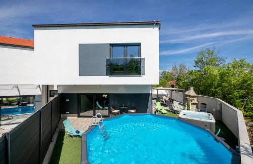 Villa Veroniq - Foto 1