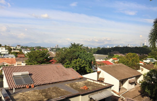 Bangsar Private Pool Villa Kuala Lumpur - Photo 2