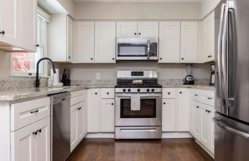 The VIBE House with POOL - Foto 11