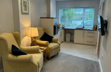 The Nest - Lower Broadheath - Photo 1