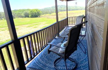 Private cabin on 100 scenic acres with balcony views - Foto 34