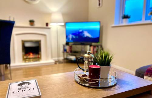 Charming, Cosy Escape with Quick Access to Glasgow - Foto 8