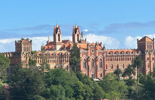 Tour von Oviedo nach Santillana del Mar, Llanes und Comillas - Foto 2