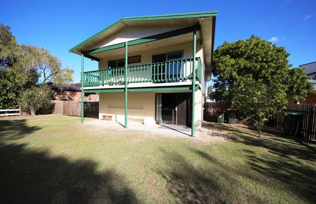 Sunseekers at Hat Head - Photo 1