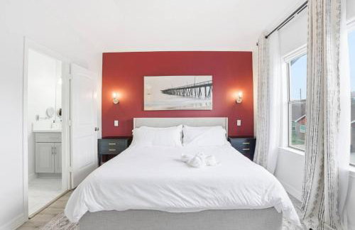 O18B Spacious 3BR Home Sleeps 10 With 2 Living Areas - Foto 25