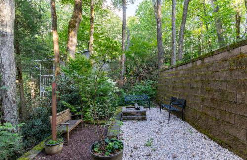 King Bed, Putt-Putt w/ Hot Tub, & Other Games - Foto 55