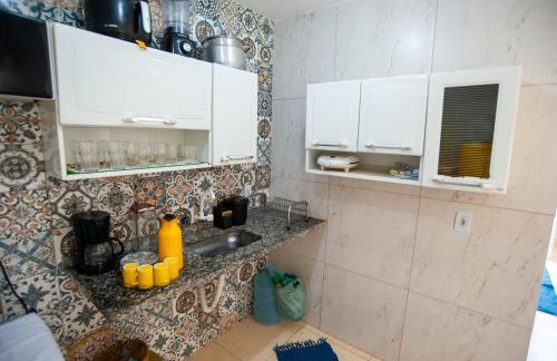 Casa Pet Friendly com Varanda e Churrasqueira - Foto 16