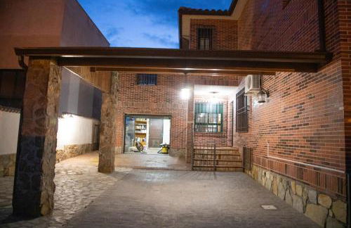 TOLEDO ENCANTADO Piscina y BBQ privada 2,5 km de Puy du Foy - Foto 71