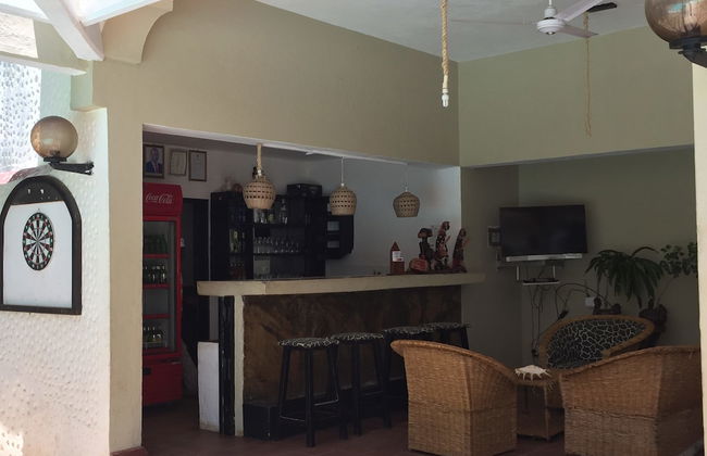 Wayside Beach Diani - Foto 12