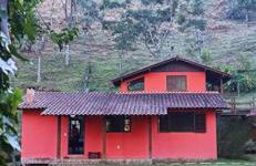 Linda casa em Visconde de Mauá perto da cachoeira - Foto 1