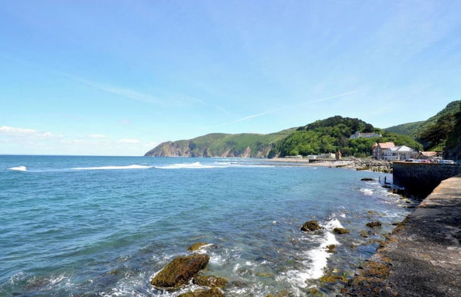 Seaview 1 Bed Apartment Sleeps 4 - Balcony - Tv - Foto 11