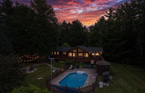 Pool Arcade Mtn Views Lake George Home Retreat WFH - Foto 1