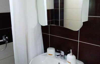 Iris Deluxe Suites 1 - Photo 74