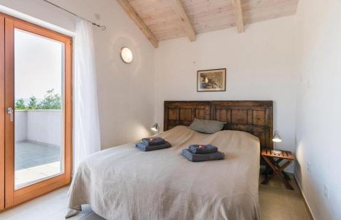 4 Bedroom Nice Home In Zgaljici - Foto 48