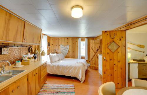 Walk to Beach Access! Chic Port Austin Studio - Foto 9